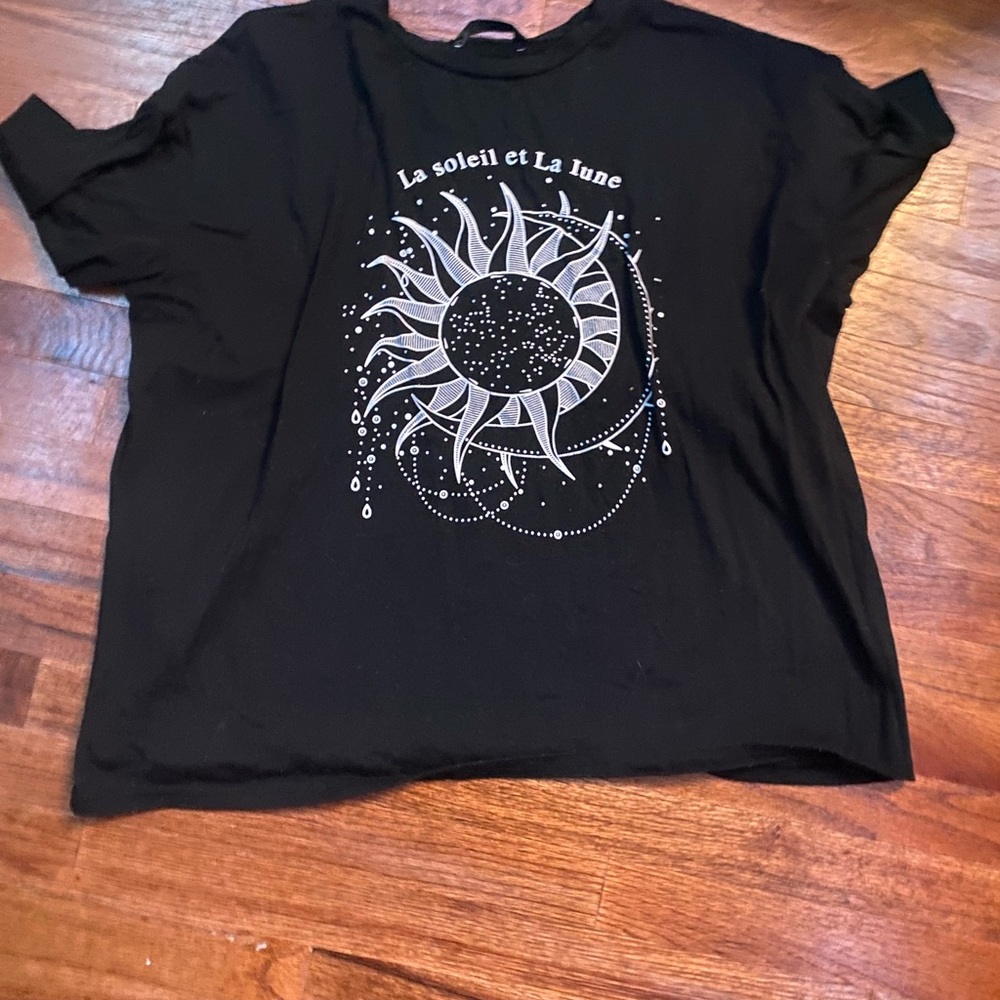 SHEIN Black Tee with Graphic Design